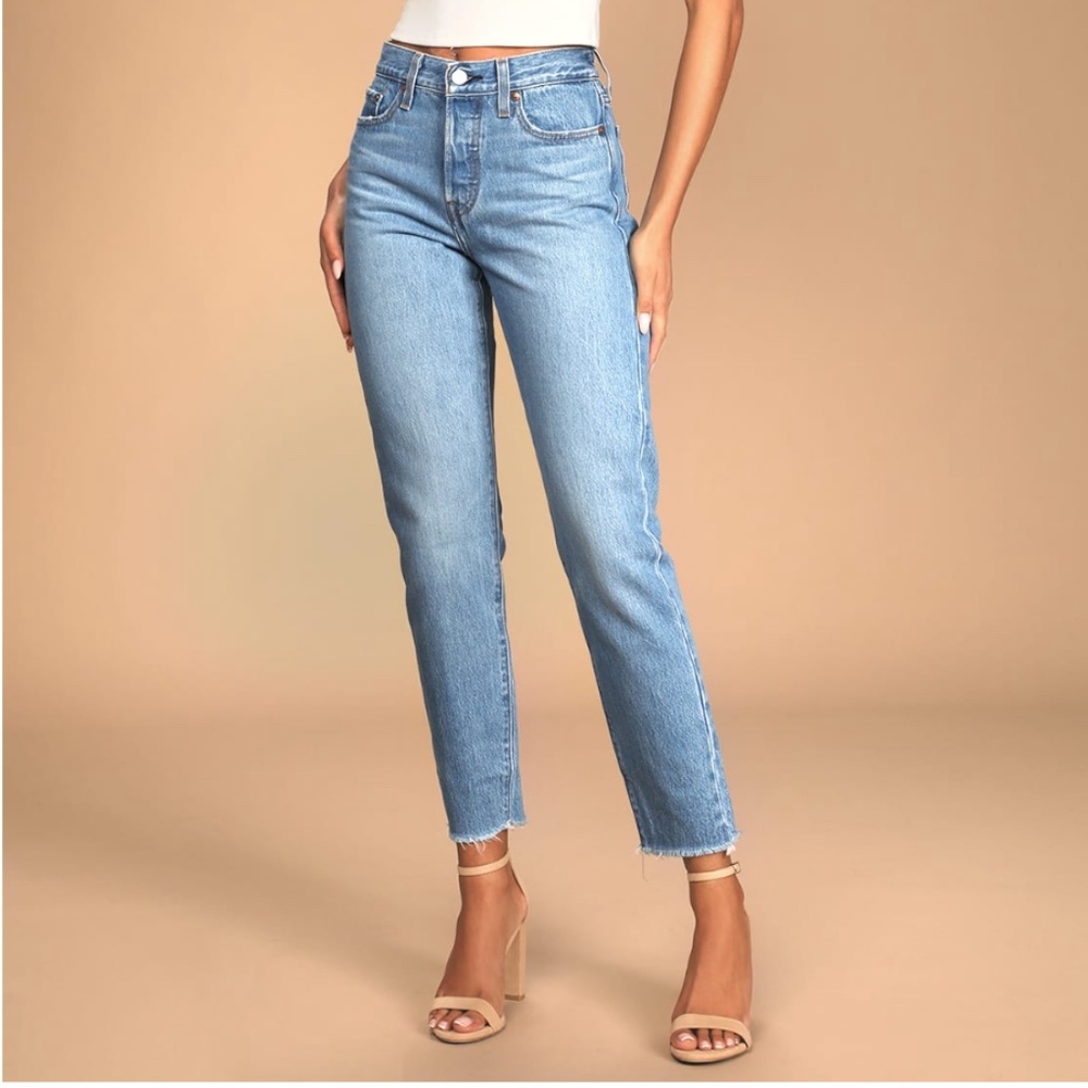 Levi’s Wedgie Denim, Raw Hem, Medium Wash
